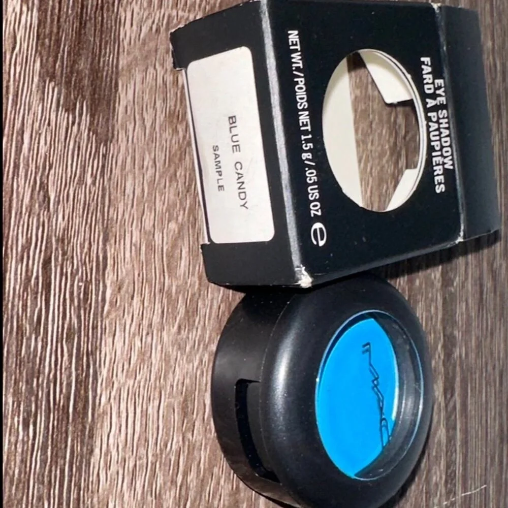 MAC‎ Eye Shadow Blue Candy Matte Single Pan New in Box rare hard to find